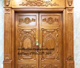 canh cua chinh phong khach