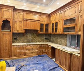 Mẫu tủ bếp gỗ gõ đỏ tân cổ điển TB26