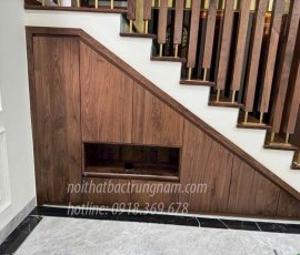 thi công cầu thang gỗ óc chó