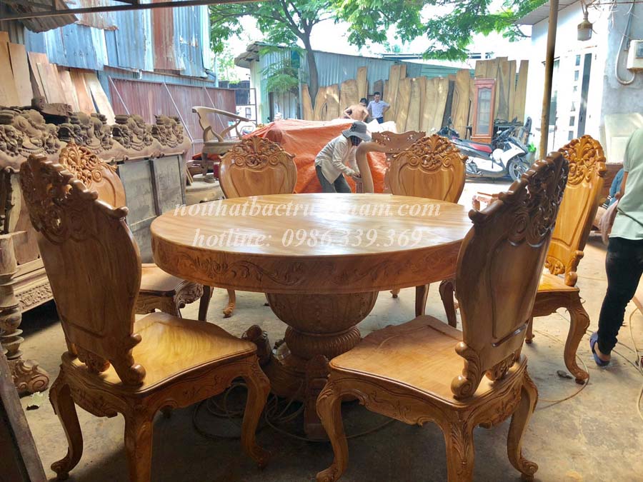 Bộ bàn ghế ăn gỗ gõ đỏ tròn mặt liền BA12