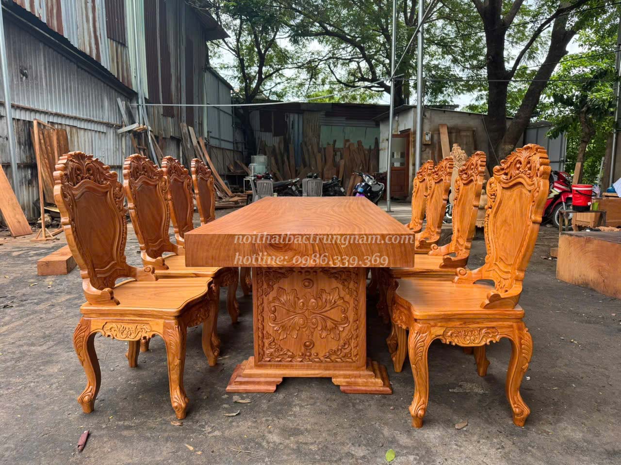 Bộ bàn ghế ăn 8 ghế gỗ gõ đỏ cao cấp BA10GD