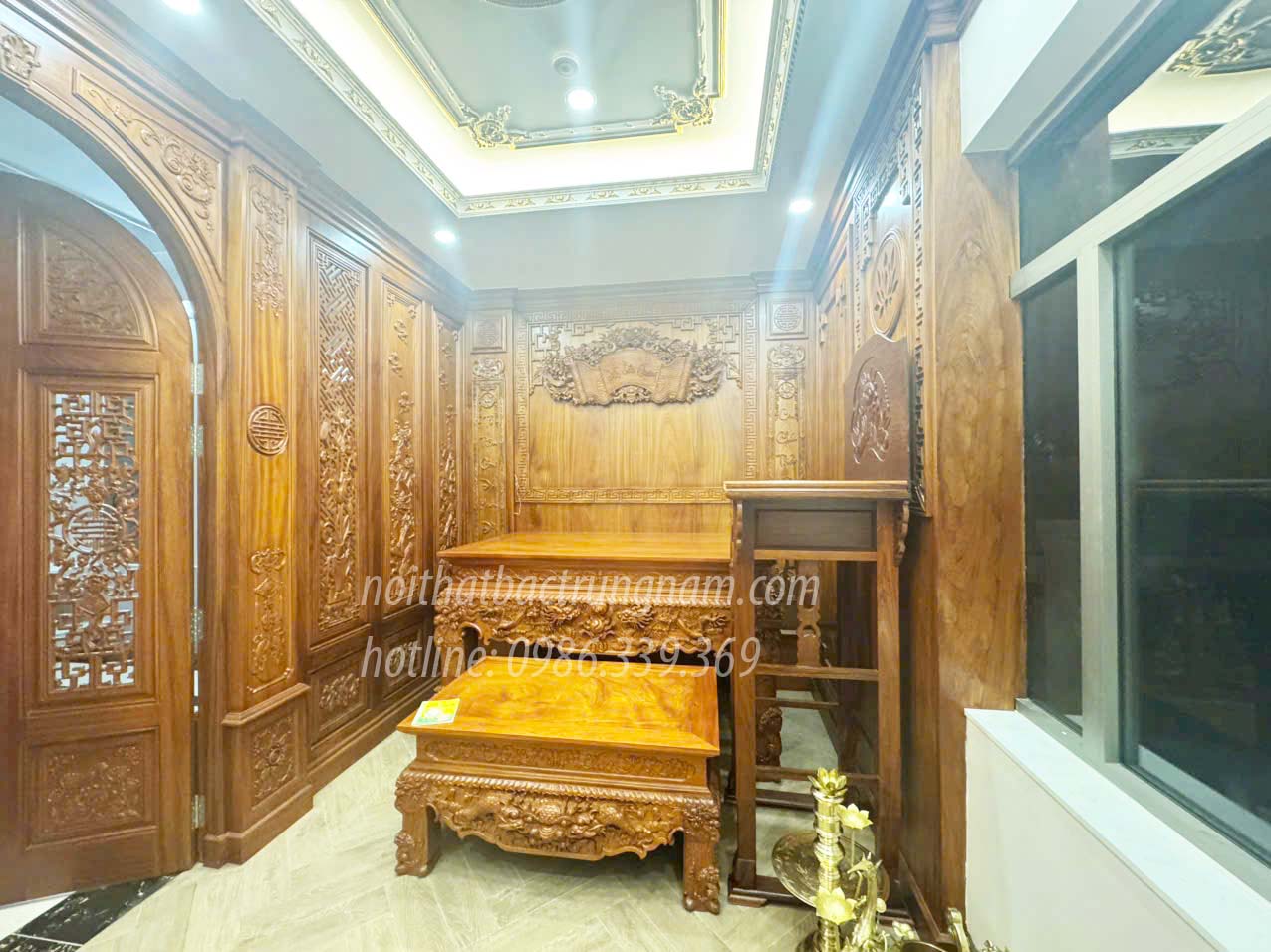 Phòng thờ gia tiên biệt thự anh Thân q12