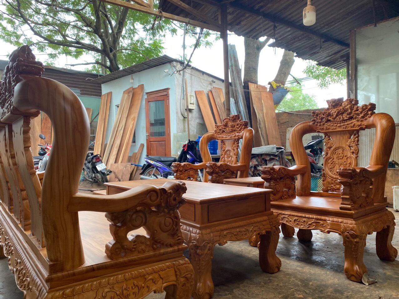 ban ghe phong khach tay 12