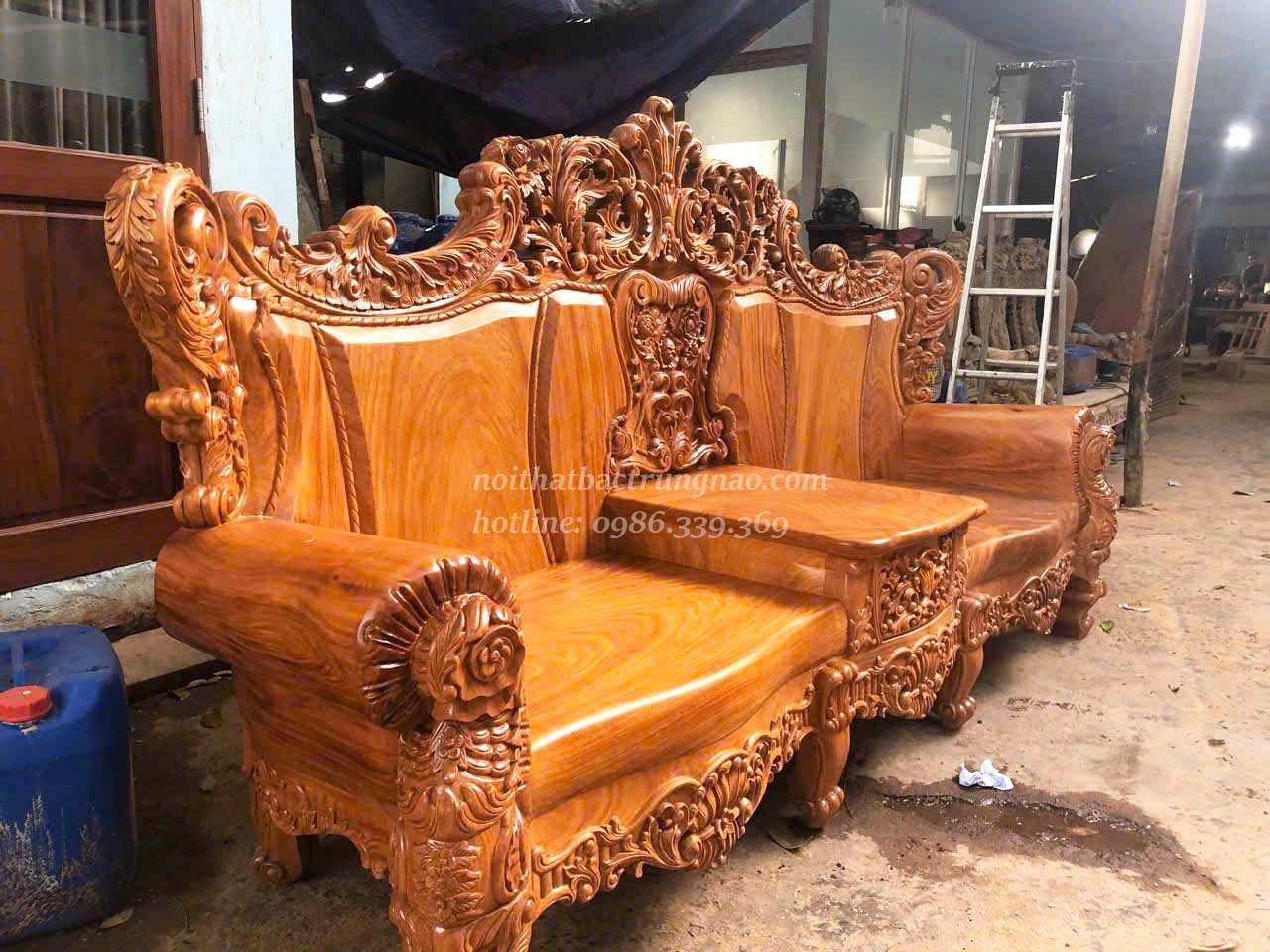 Bộ sofa hoàng gia gỗ gõ đỏ CP15GD