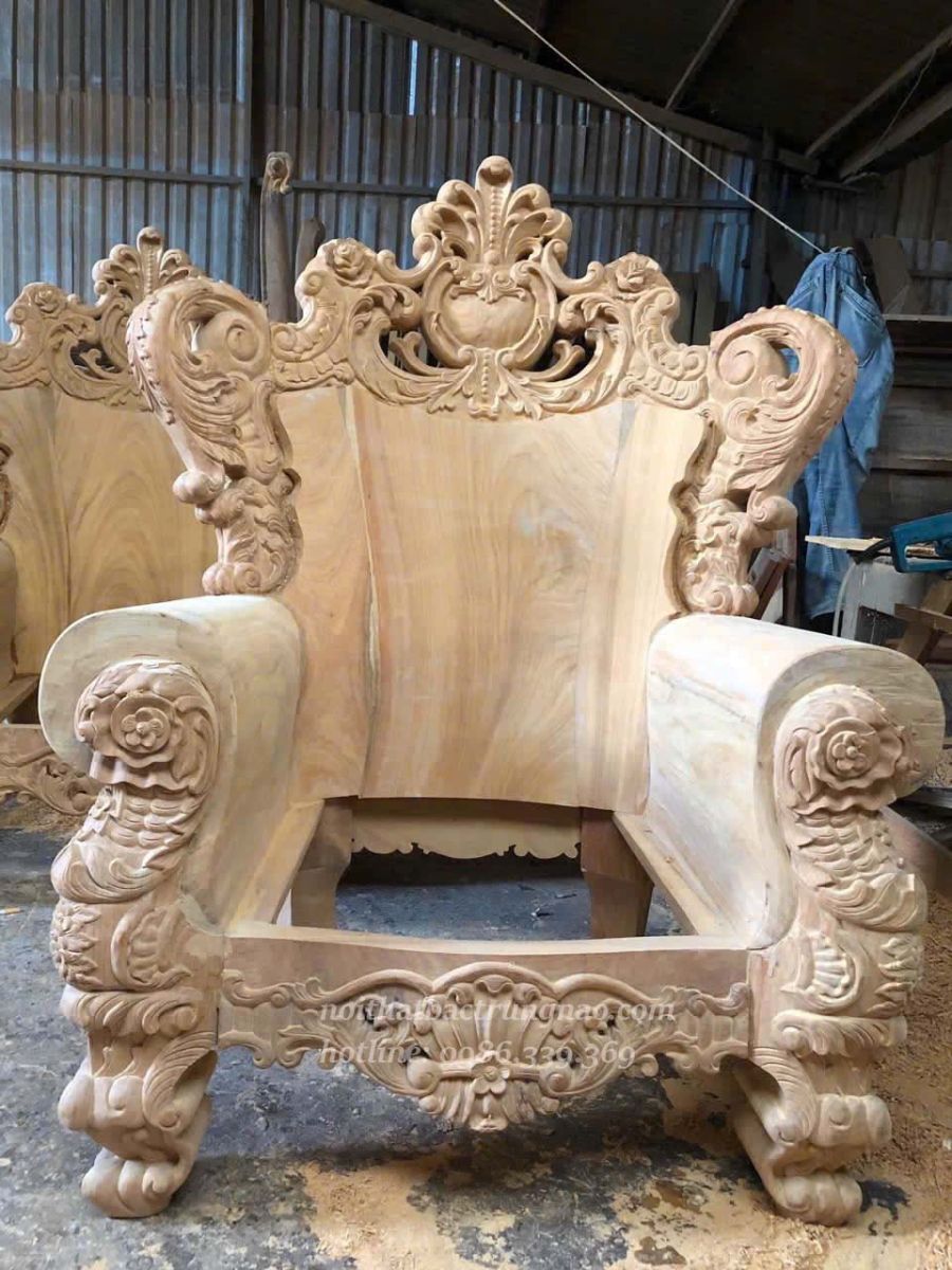 Bộ sofa hoàng gia gỗ gõ đỏ CP15GD